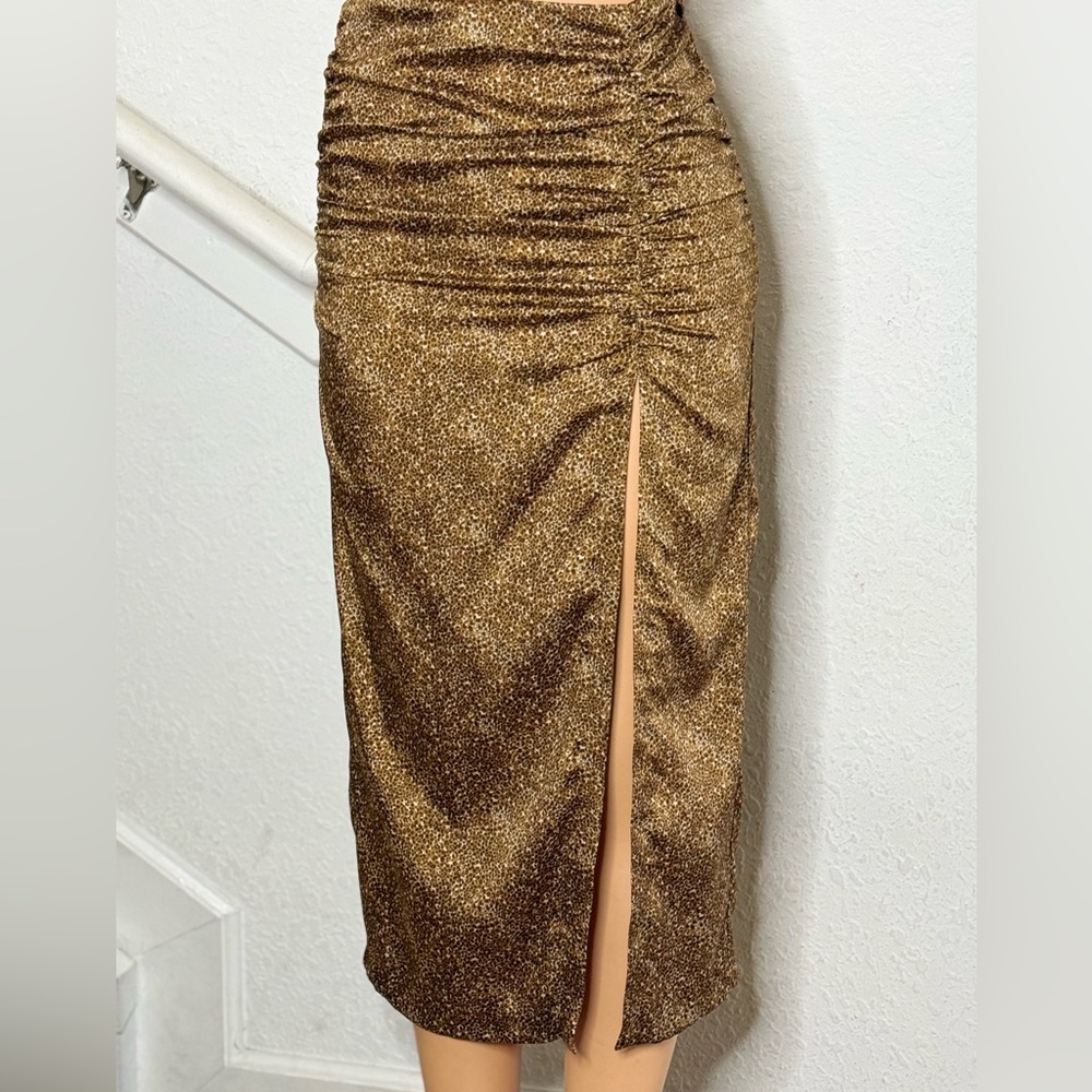 Zara Gold Textured Pencil Skirt
